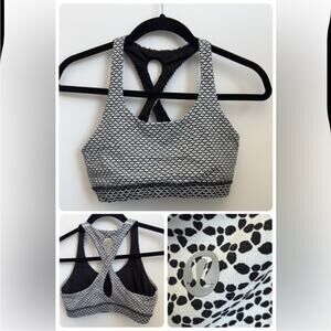 Lululemon Black and White Sports Bra size 8